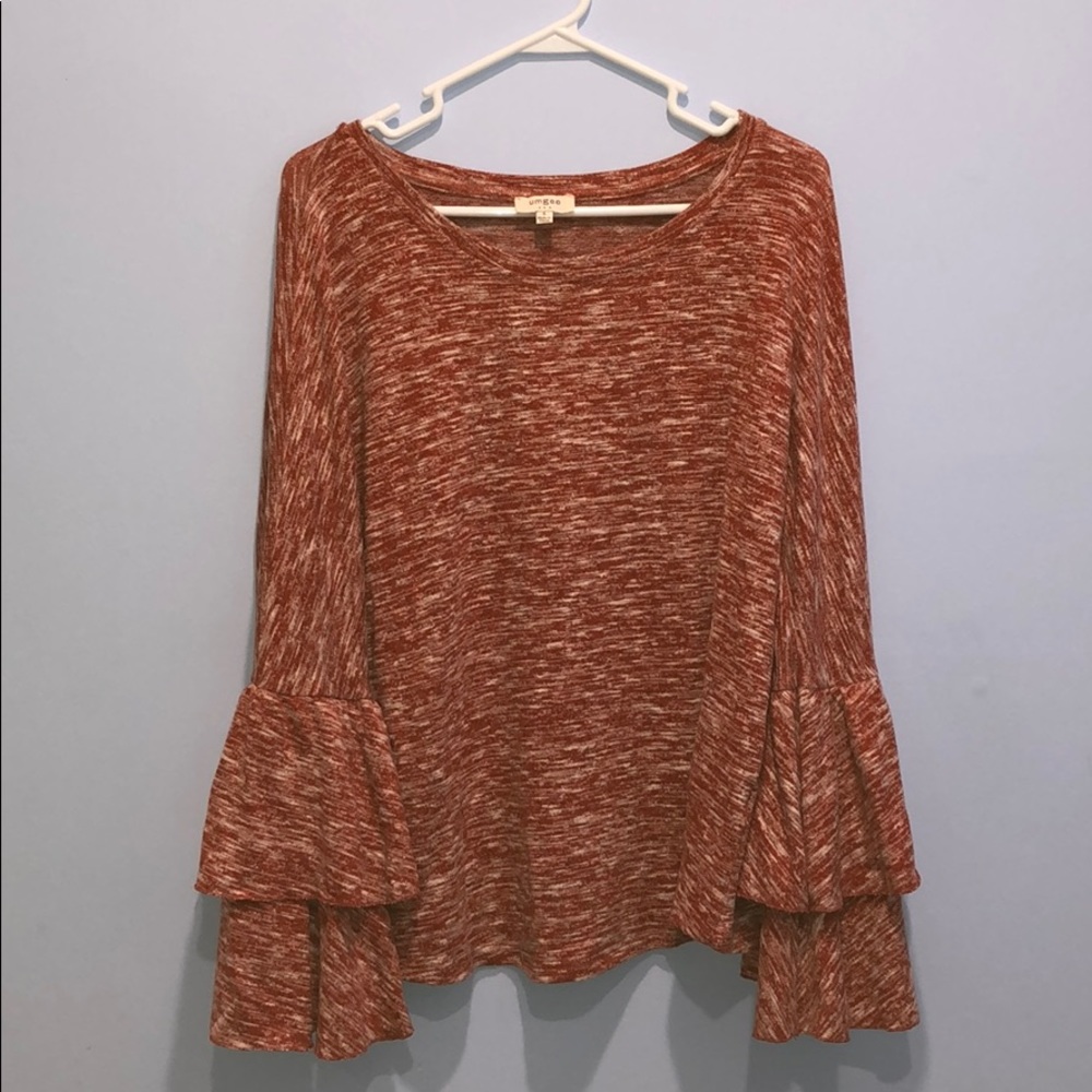 Never been worn Umgee sweater!